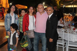 15 BAŞKANIMIZ VE ÜYEMİZ AİLESİ İLE
